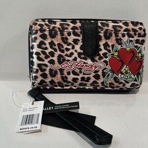 NWT Ed Hardy Cellphone Cheetah Zip Around Compact Wallet.